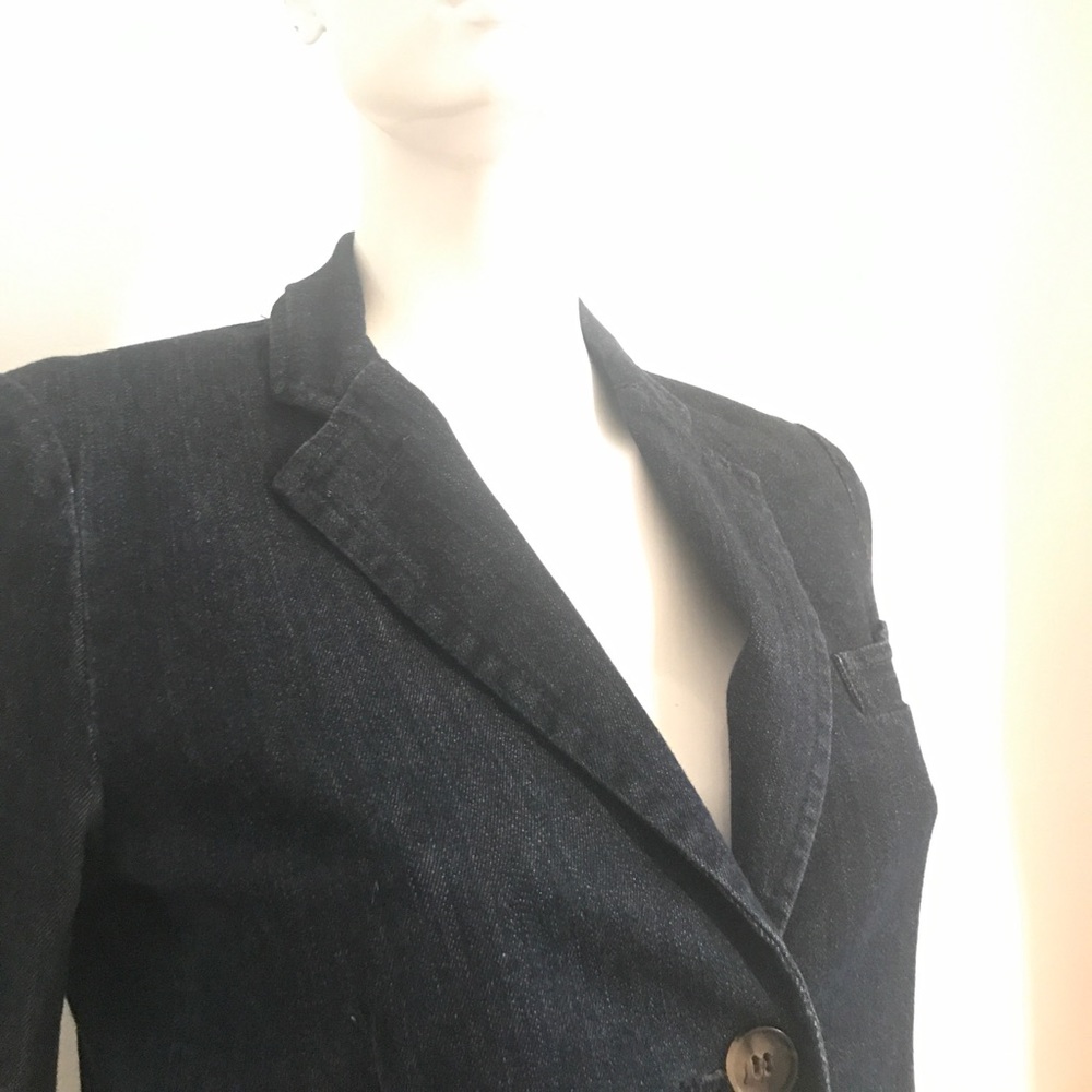 Theory 3 Button Short Jacket Blazer in Denim sz. S